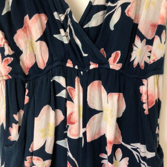 Billabong Floral + Navy Romper - Picture 3 of 4